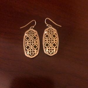 Kendra Scott Elle earring